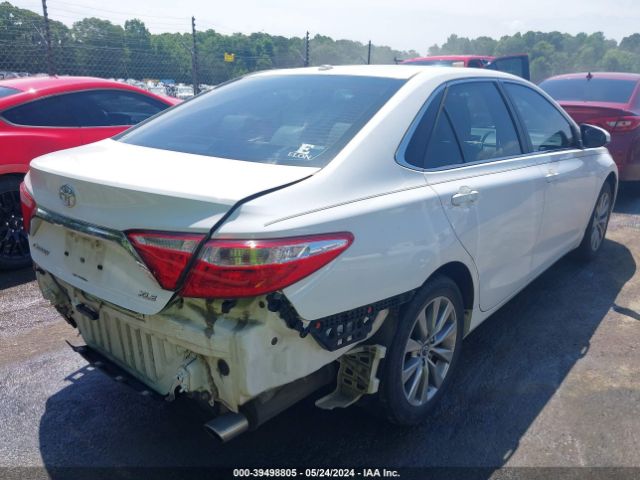 4T1BF1FKXFU076117 Toyota CAMRY XLE
