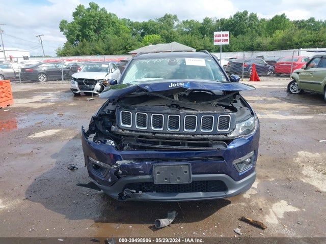 Jeep Compass Latitude 4x4 2018 3C4NJDBB6JT114887 Image 11