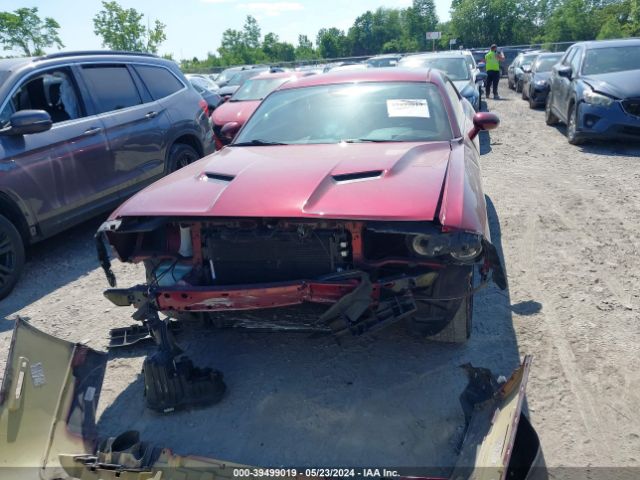 2C3CDZAG0JH310071 Dodge Challenger Sxt Plus