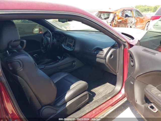 2C3CDZAG0JH310071 Dodge Challenger Sxt Plus