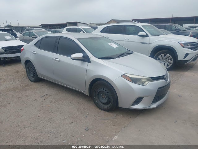 Toyota COROLLA LE 2015 5YFBURHE5FP318941 головне зображення