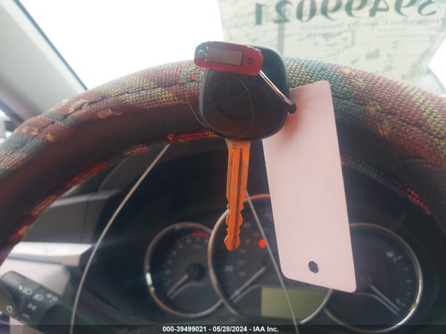 Toyota COROLLA LE 2015 5YFBURHE5FP318941 Image 11