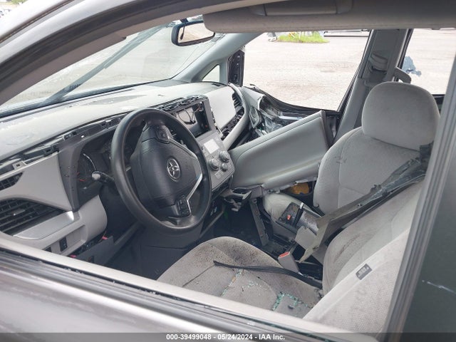 Toyota Sienna Le 8 Passenger 2016 5TDKK3DC2GS746076 Image 5