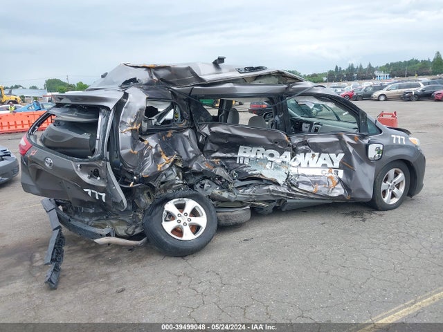 Toyota Sienna Le 8 Passenger 2016 5TDKK3DC2GS746076 Image 6