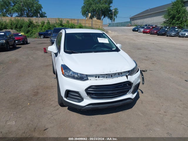 Chevrolet TRAX LS 2018 3GNCJKSB8JL359774 Image 6