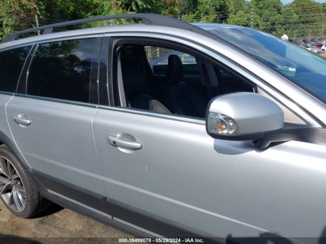 YV4902NM2F1221713 Volvo Xc70 T6 Platinum