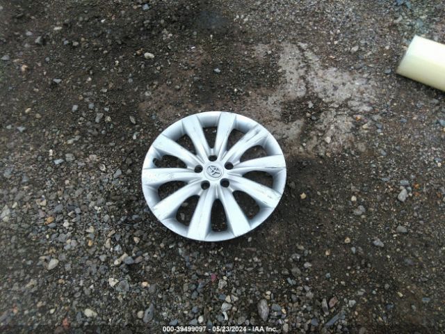 2T1BURHE5GC706737 Toyota COROLLA LE