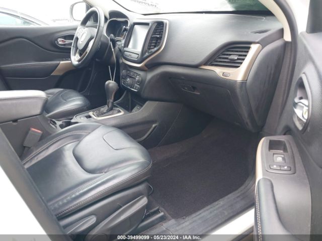 1C4PJLDBXHW572601 Jeep Cherokee Limited Fwd