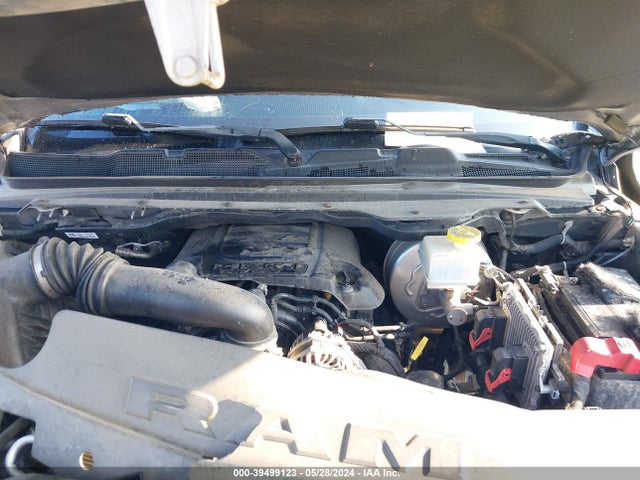 1C6SRFLT8KN690827 RAM 1500 Rebel  4x4 5'7 Box