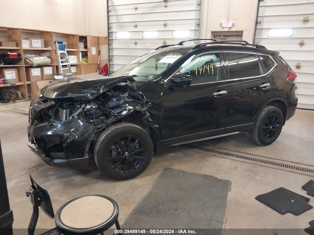 Nissan ROGUE SV 2018 5N1AT2MV8JC752943 Image 2