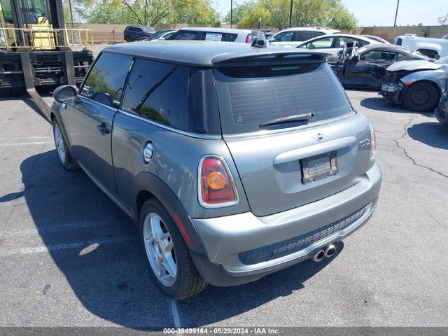 2009 MINI COOPER S WMWMF73589TT96364 Photo 2