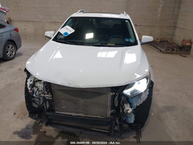 Chevrolet EQUINOX LT 2018 2GNAXSEV0J6264383 Image 13