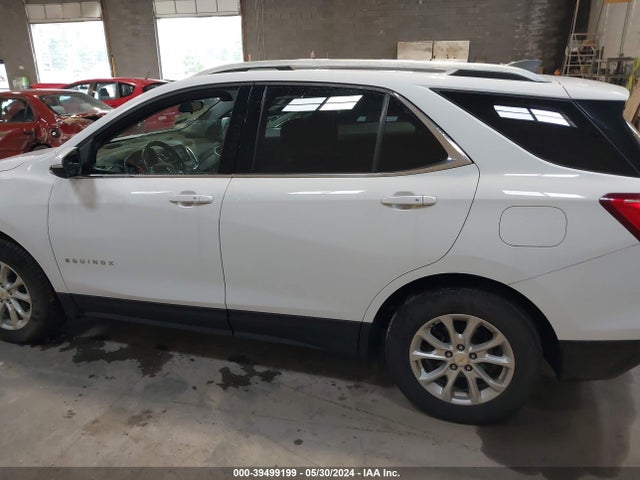 Chevrolet EQUINOX LT 2018 2GNAXSEV0J6264383 Image 15