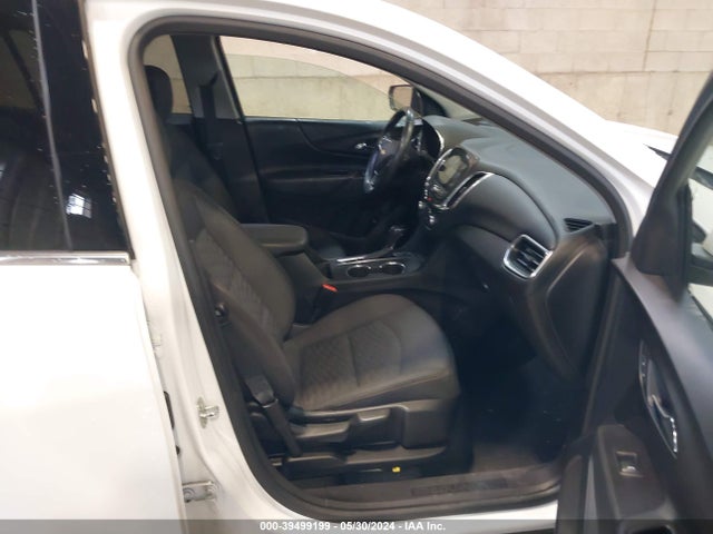 Chevrolet EQUINOX LT 2018 2GNAXSEV0J6264383 Image 5