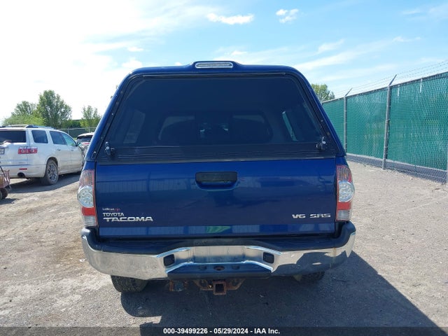 Toyota Tacoma Base V6 2015 3TMLU4EN1FM176395 Image 16