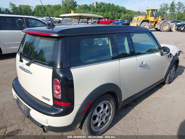 2013 MINI CLUBMAN WMWZF3C50DT490004 Photo 3