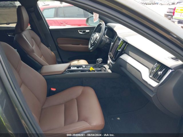 YV4A22RK3K1339179 Volvo Xc60 T6 Momentum