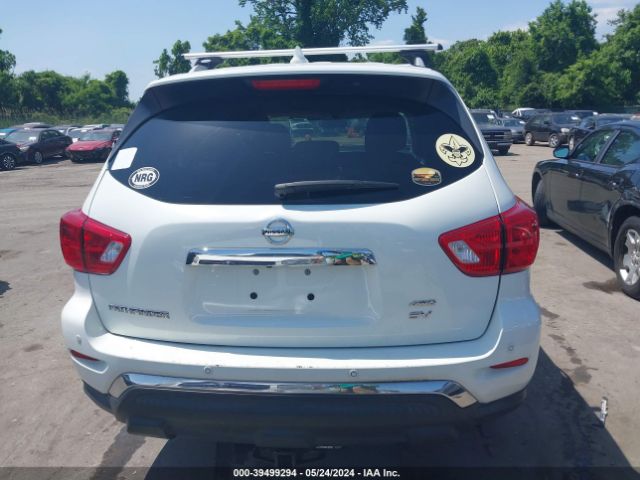 5N1DR2MM5KC591584 Nissan Pathfinder Sv