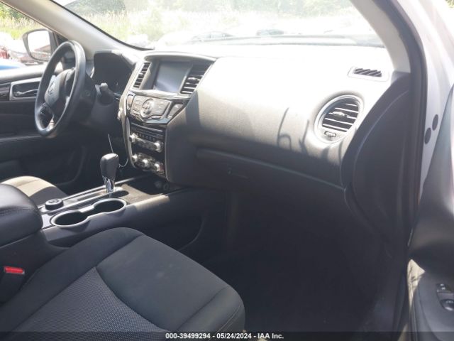 5N1DR2MM5KC591584 Nissan Pathfinder Sv