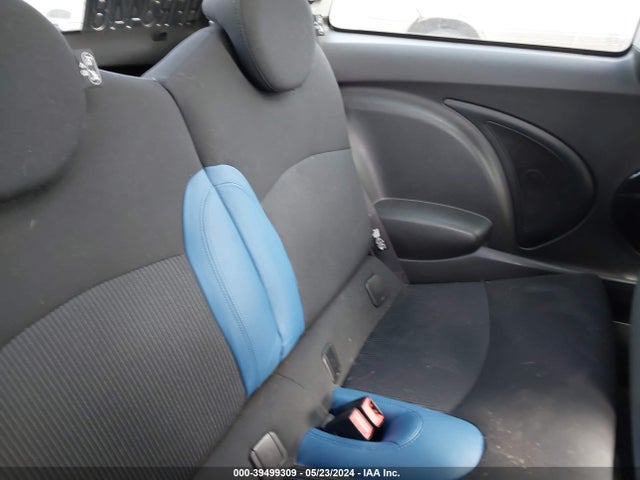 2008 MINI COOPER WMWMF33588TT65445 Photo 7