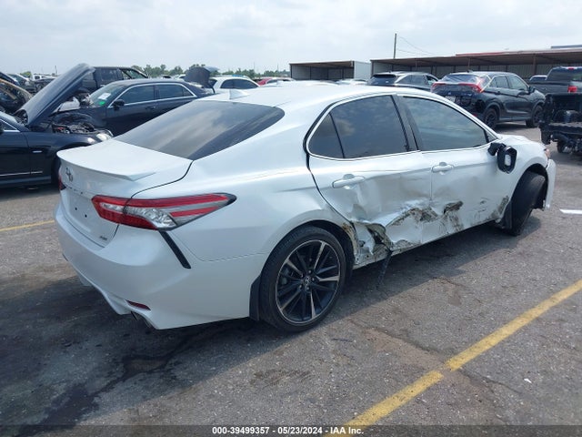Toyota CAMRY XSE 2019 4T1B61HK7KU782274 Image 4