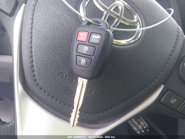 Toyota COROLLA SE 2017 5YFBURHE1HP727604 Image 11