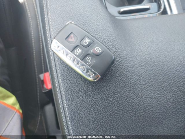 SAJAP4FX6KCP43857 Jaguar Xe 25t Landmark