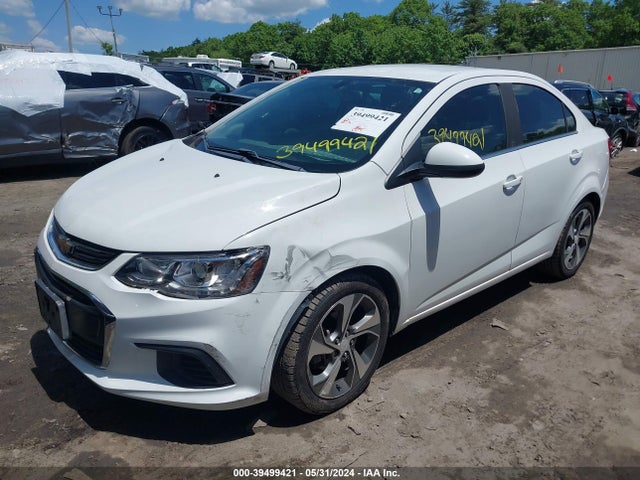 Chevrolet Sonic Premier Auto 2018 1G1JF5SB7J4132321 Image 2