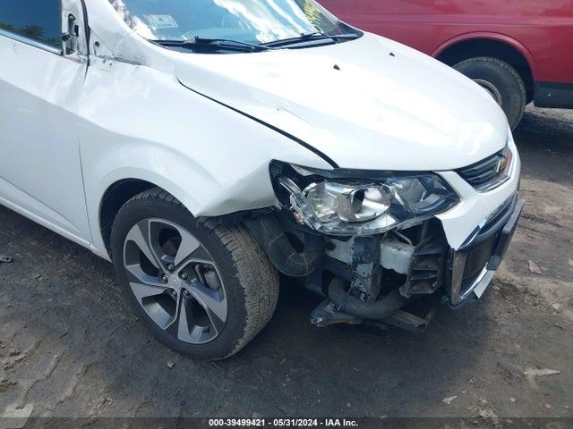Chevrolet Sonic Premier Auto 2018 1G1JF5SB7J4132321 Image 6