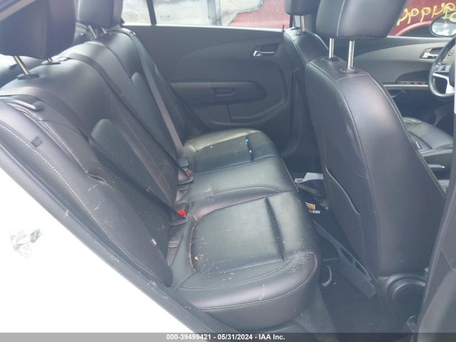 Chevrolet Sonic Premier Auto 2018 1G1JF5SB7J4132321 Image 8