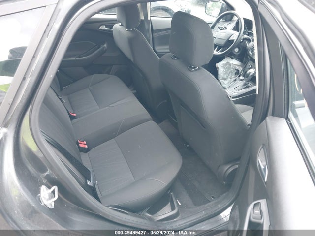 Ford FOCUS SE 2016 1FADP3K21GL368926 Image 8
