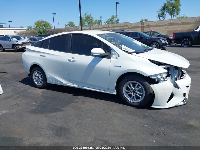 Toyota Prius Two 2017 JTDKBRFU8H3035512 Image 14