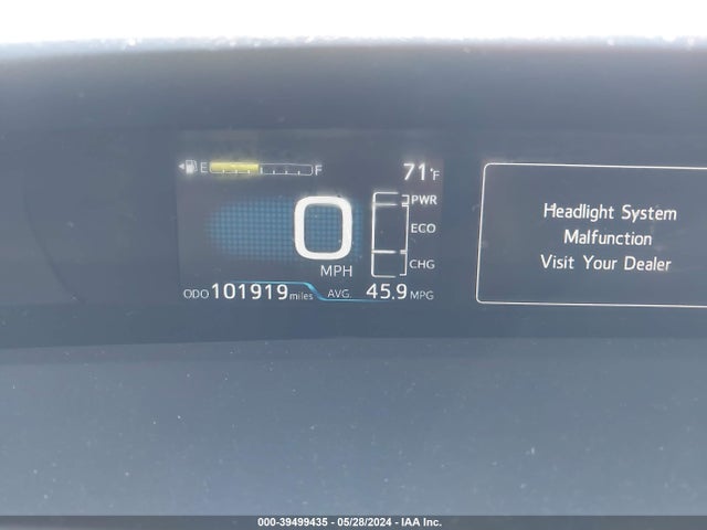 Toyota Prius Two 2017 JTDKBRFU8H3035512 Image 16