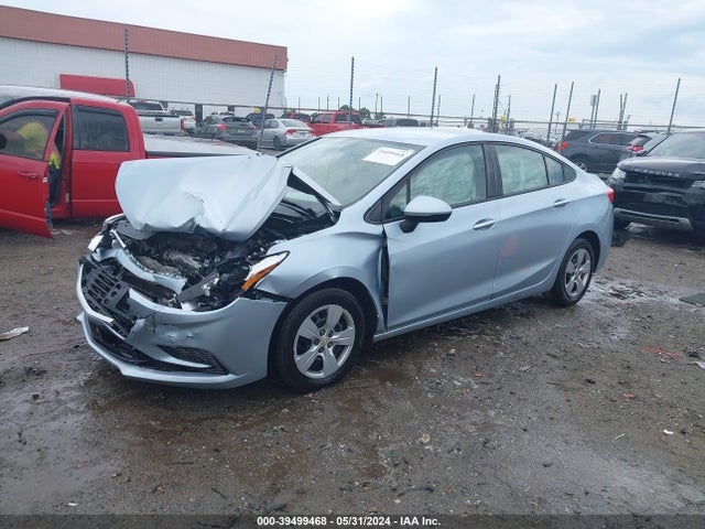 Chevrolet Cruze Ls Auto 2017 1G1BC5SM2H7210303 Image 2
