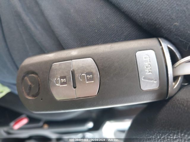 3MYDLBZV0GY131417 Scion IA