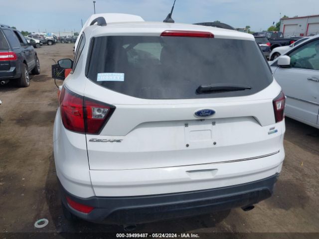 1FMCU9GDXKUA33268 Ford ESCAPE SE