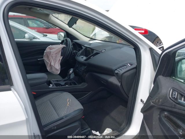 1FMCU9GDXKUA33268 Ford ESCAPE SE