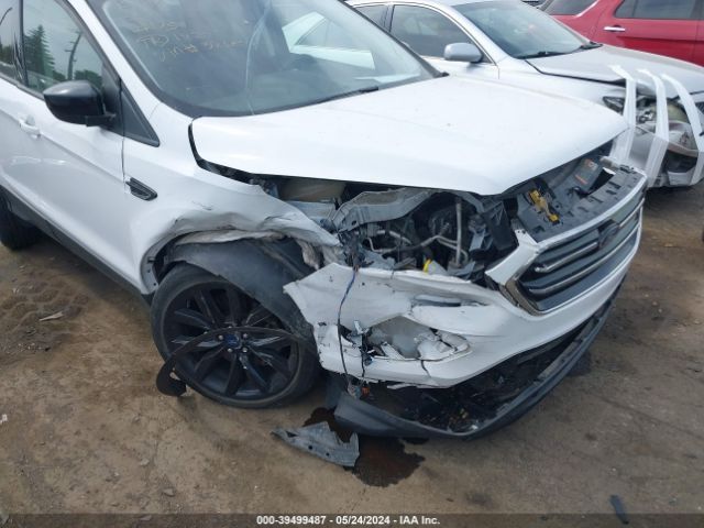 1FMCU9GDXKUA33268 Ford ESCAPE SE