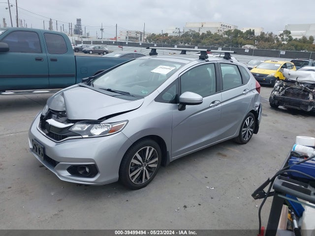 Honda FIT EX 2018 3HGGK5H84JM725438 Image 2