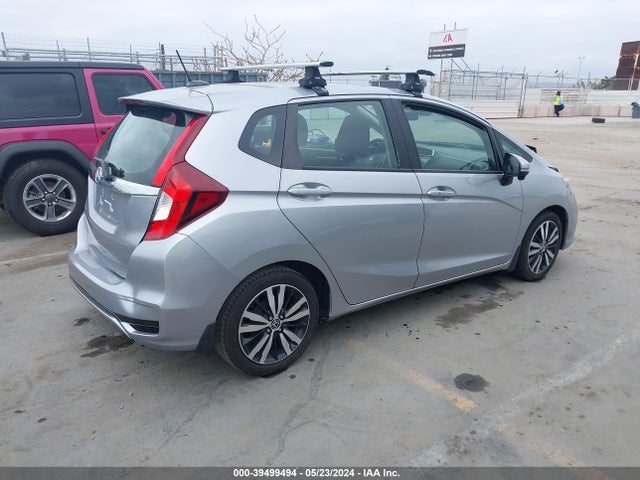 Honda FIT EX 2018 3HGGK5H84JM725438 Image 4