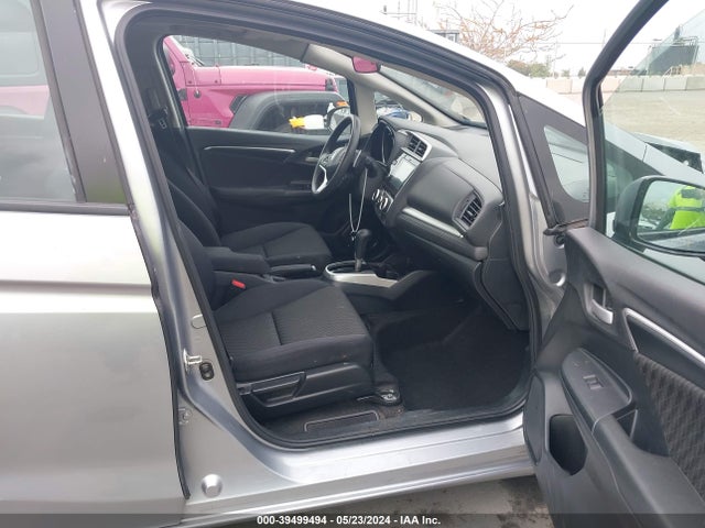 Honda FIT EX 2018 3HGGK5H84JM725438 Image 5