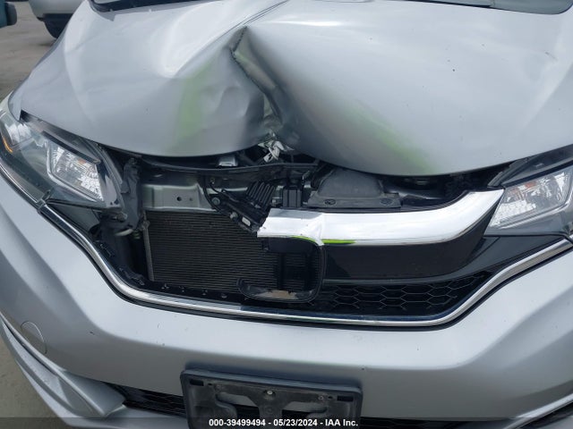 Honda FIT EX 2018 3HGGK5H84JM725438 Image 6
