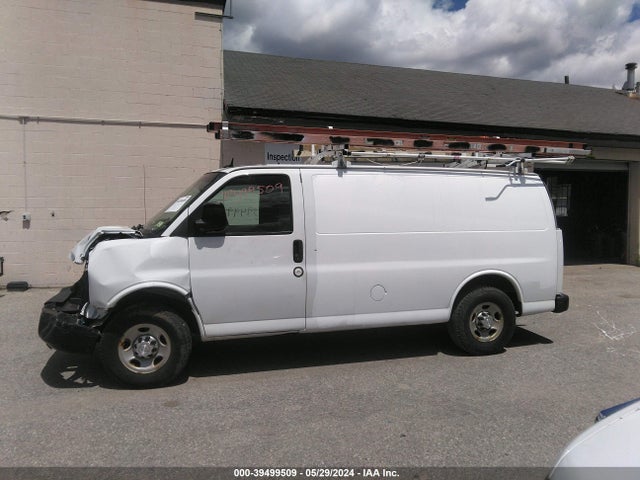 Chevrolet Express 2500 Work Van 2015 1GCWGFCF4F1169272 Image 15