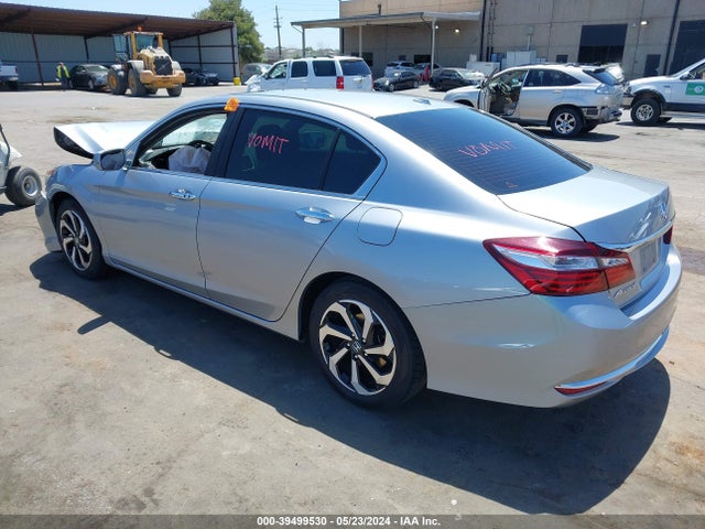 Honda ACCORD EX 2017 1HGCR2F7XHA186513 Image 3