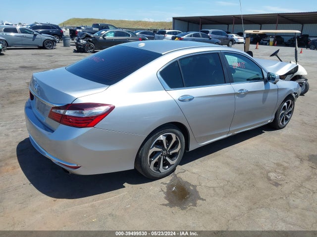 Honda ACCORD EX 2017 1HGCR2F7XHA186513 Image 4