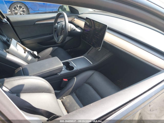 2023 TESLA MODEL 3 5YJ3E1EA1PF395565 Photo 4