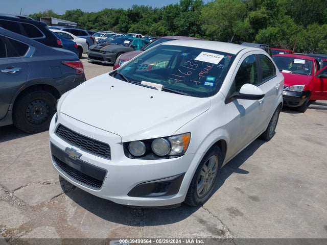 Chevrolet Sonic Lt Auto 2014 1G1JC5SH3E4163133 Image 2