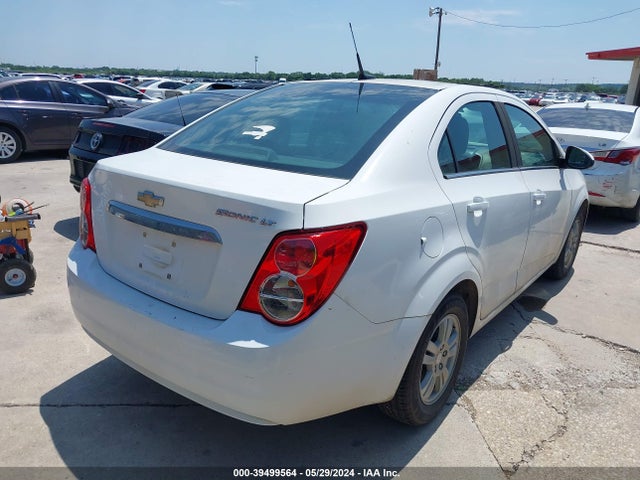 Chevrolet Sonic Lt Auto 2014 1G1JC5SH3E4163133 Image 4