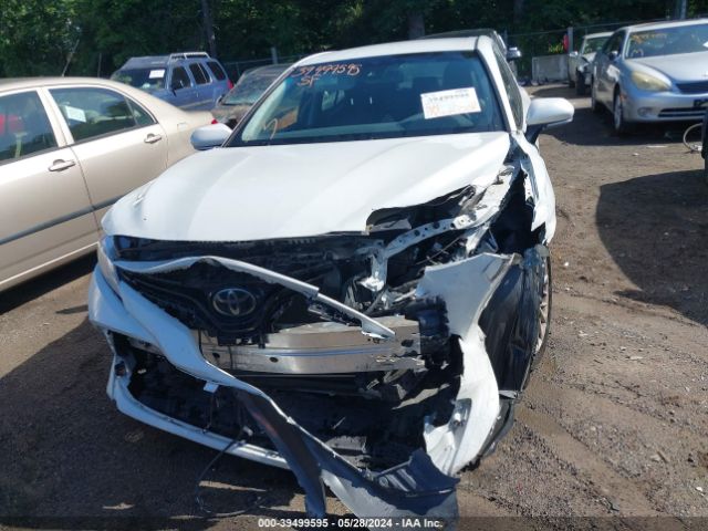 4T1B11HK5JU085666 Toyota CAMRY XLE