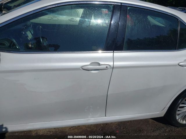 4T1B11HK5JU085666 Toyota CAMRY XLE